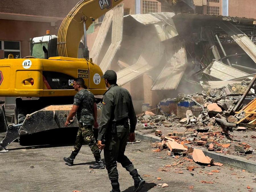 سلطات مراكش تواصل هدم البنايات غير القانونية