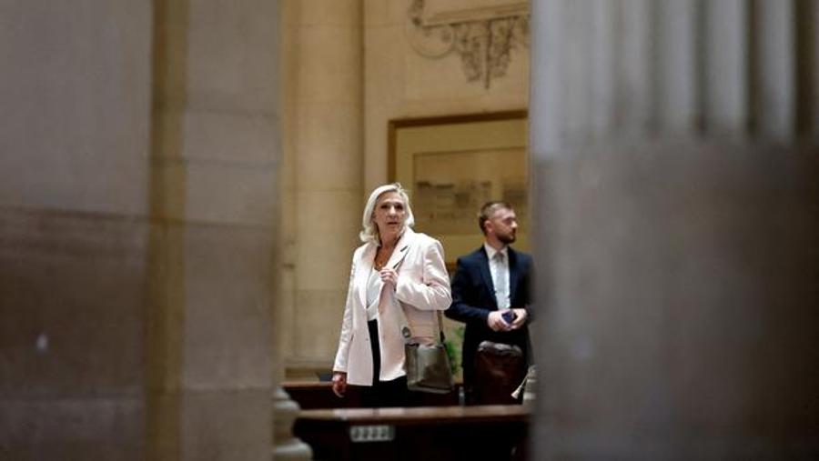 Se espera que Marine Le Pen inicie su campaña presidencial de 2027 sin monitoreo electrónico, según el fiscal