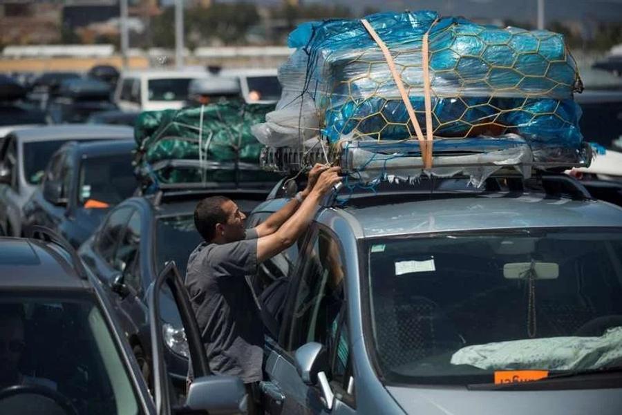 الأمتعة الزائدة تكلف الجالية المغربية غرامات تصل إلى 200 أورو