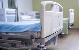 France’s hospital bed capacity continues to decline in 2024 despite slower pace of closures