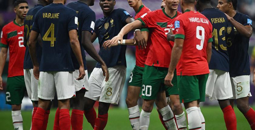 وعود من شركات وبنوك بهدايا وتخفيضات إذا أسقط المنتخب فرنسا