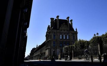 Museo de Artes Decorativas en París cerrado tras un corte de energía cerca del Louvre