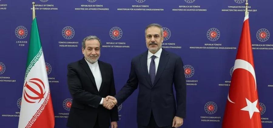 Turkish and Iranian foreign ministers discuss regional developments and ceasefire