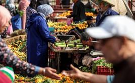 تقرير.. الحماية الإجتماعية تدفع الطبقة الوسطى نحو الفقر