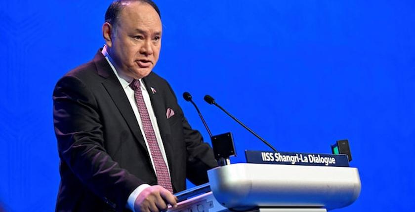 Filipinler, Tayvan yakınlarındaki stratejik ada eyaleti üzerindeki Çinli akademisyenlerin iddialarını reddetti