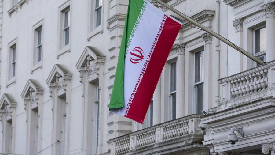 Iran : Téhéran convoque l’ambassadeur britannique après les accusations de Londres