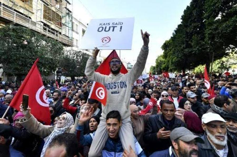 التشهير يطال نشطاء تونسيين داعمين لقضية الصحراء المغربية