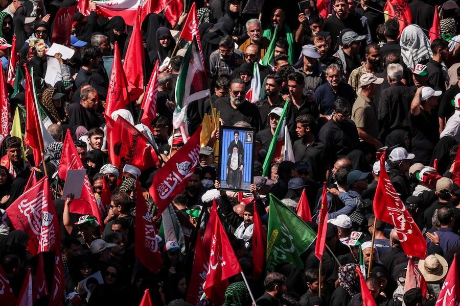 El nuevo líder supremo de Irán promete represalias tras la muerte de su predecesor Ali Khamenei