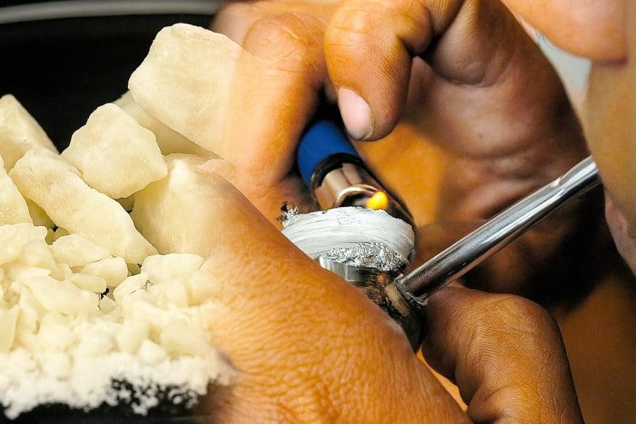 دعوات حقوقية للتصدي لانتشار البوفا والكوكايبن بالشرق