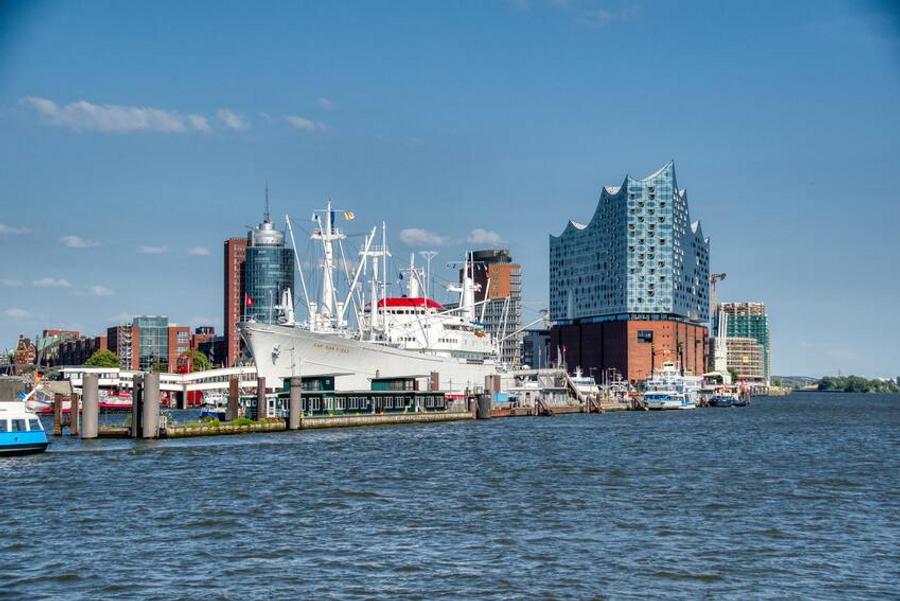 Shanghai devient le deuxième plus grand centre maritime mondial et dépasse Londres