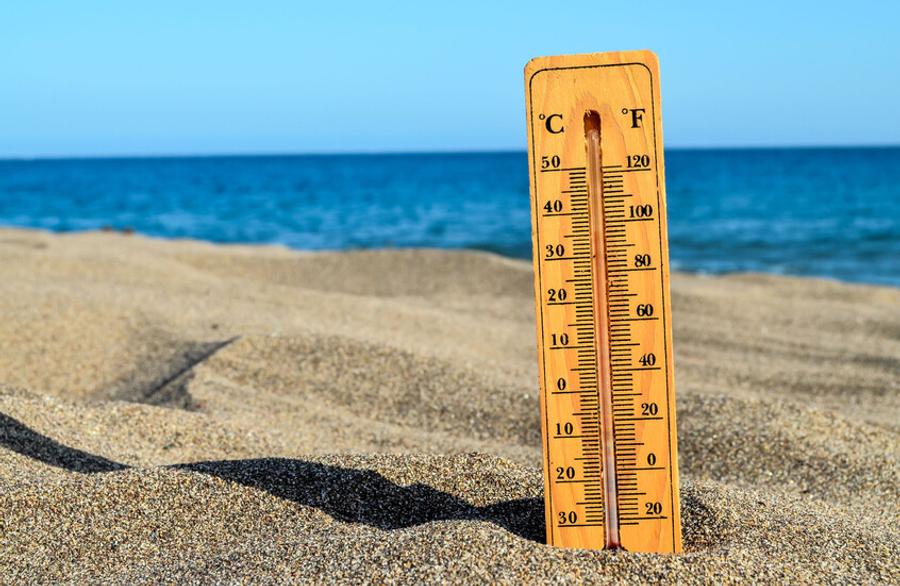 海洋温度在六月创下历史新高，引发对极端夏季高温的担忧