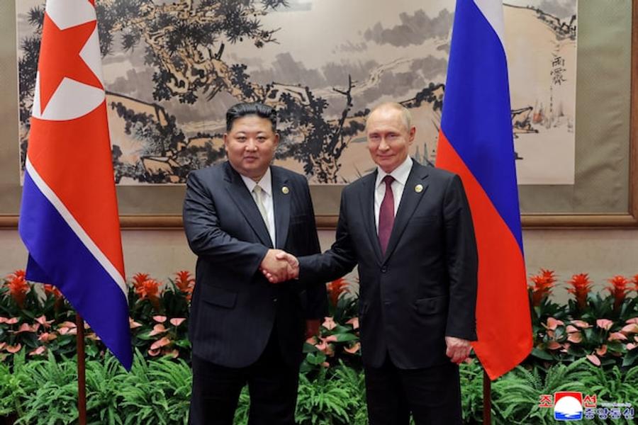 North Korea–Russia road bridge opening appears delayed, analysis suggests