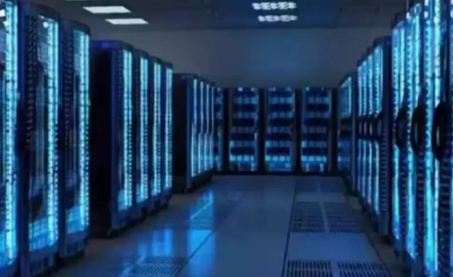 Heatwaves challenge AI infrastructure as data centers face growing climate risks