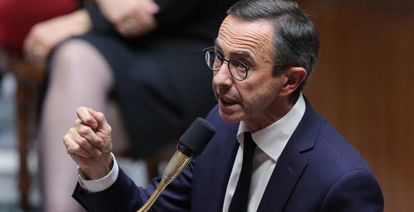Présidentielle française : Bruno Retailleau durcit son programme sur l’immigration