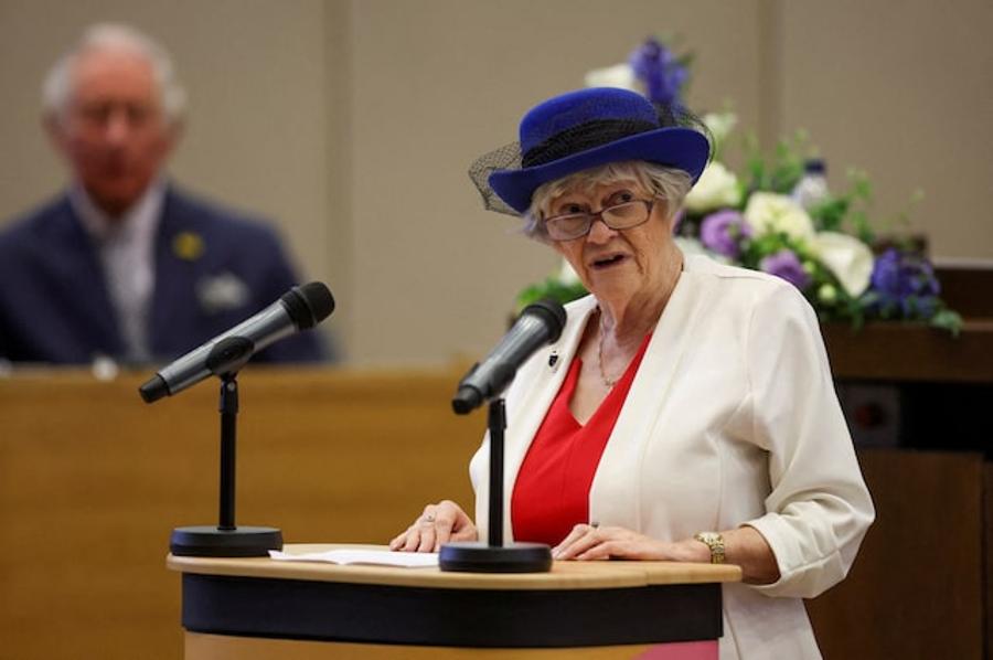 La policía británica abre una investigación por asesinato tras la muerte de la exministra Ann Widdecombe