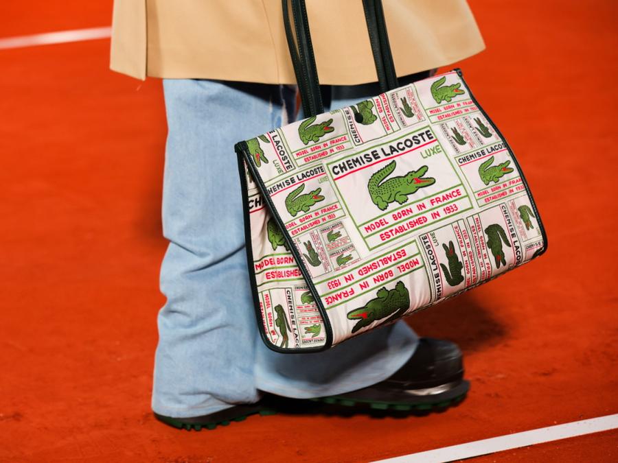 Shein interdit de commercialiser certains produits dans l’Union européenne après une décision de justice en faveur de Lacoste