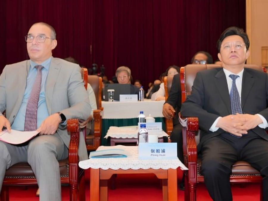 Mohamed Ouzzine présente les avancées du Maroc en matière de lutte contre la pauvreté en Chine
