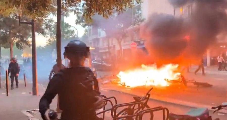 الإقصاء من المونديال يفجر أعمال شغب في فرنسا وتوقيف 141 شخصا