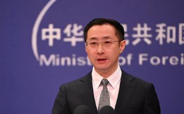 La Cina si oppone alle sanzioni unilaterali e promette di proteggere le sue aziende
