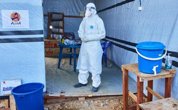 Ebola en RDC : l’épidémie dépasse les 2 000 cas confirmés, l’OMS reste en alerte