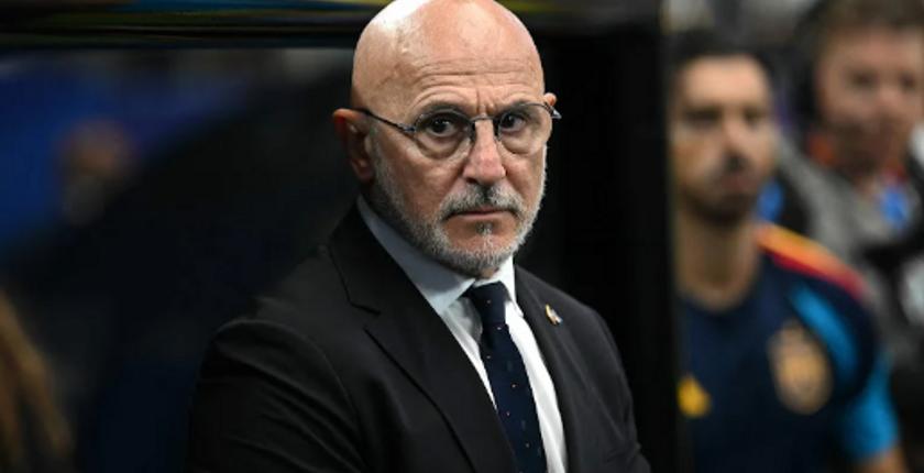 Luis de la Fuente elogia a Espanha como a melhor equipe do mundo após a classificação para a final da Copa do Mundo