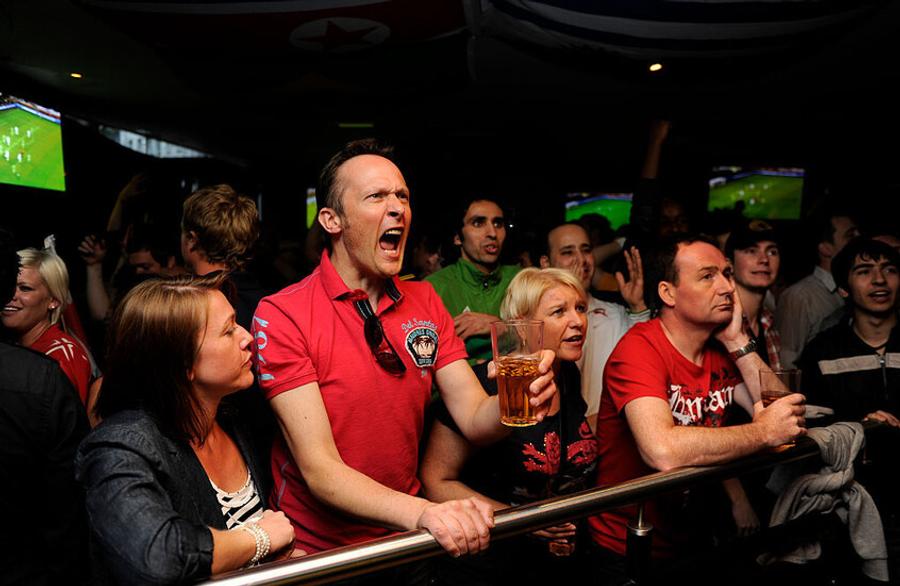 Experts warn heavy World Cup drinking may affect male fertility for months