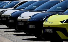 De autovervoer van China overschrijdt één miljoen voertuigen in juni terwijl de wereldwijde uitbreiding versnelt