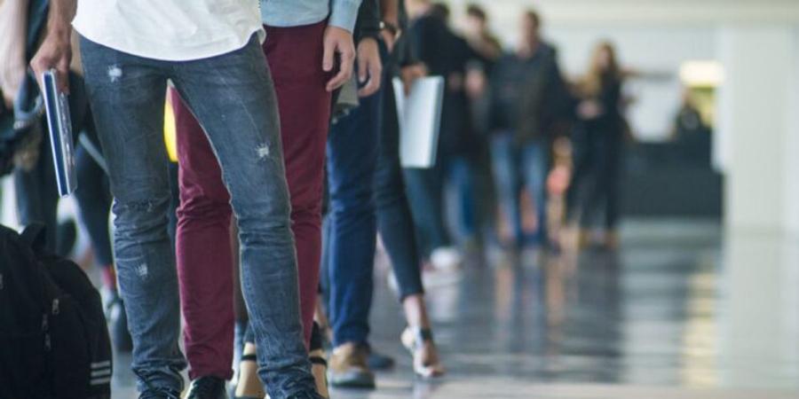 الارتفاع غير المسبوق للبطالة يجر وزير التشغيل إلى البرلمان