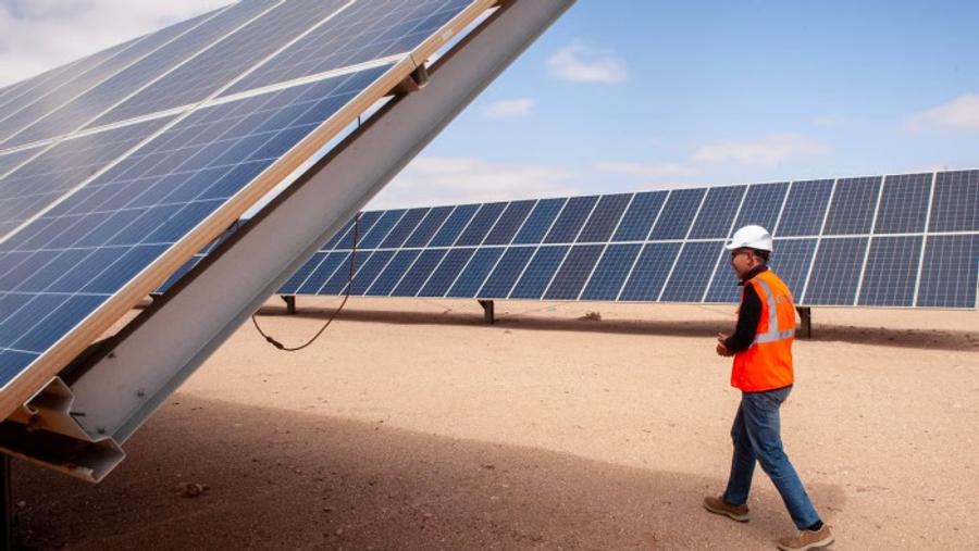 La grille carbone française place le photovoltaïque fabriqué au Maroc parmi les procédés les plus émetteurs