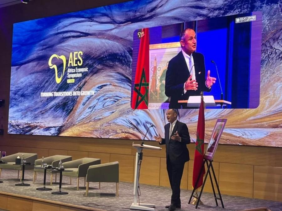 Afrique : Ryad Mezzour défend une industrialisation fondée sur la production locale