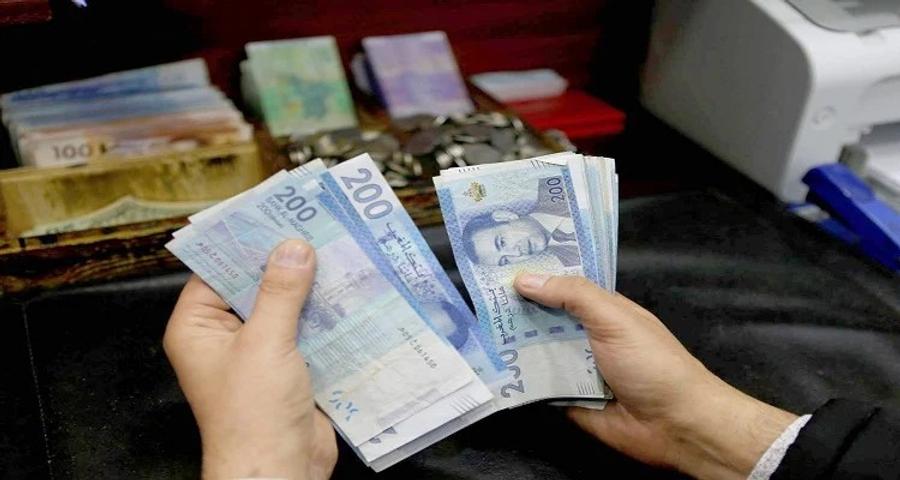 أرباح قياسية للبنوك وشركات التأمين بالمغرب: وصناديق التقاعد ما تزال تحت الضغط