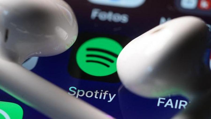 Music industry introduces AI labels to bring transparency to streaming platforms