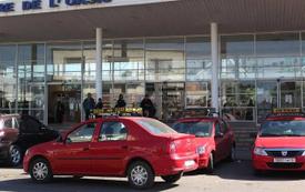 Casablanca : les chauffeurs de petits taxis dénoncent leur mise à l’écart par certains hôtels