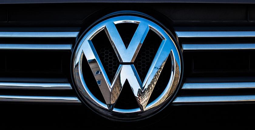 Volkswagen accélère sa restructuration et envisage jusqu’à 100 000 suppressions de postes