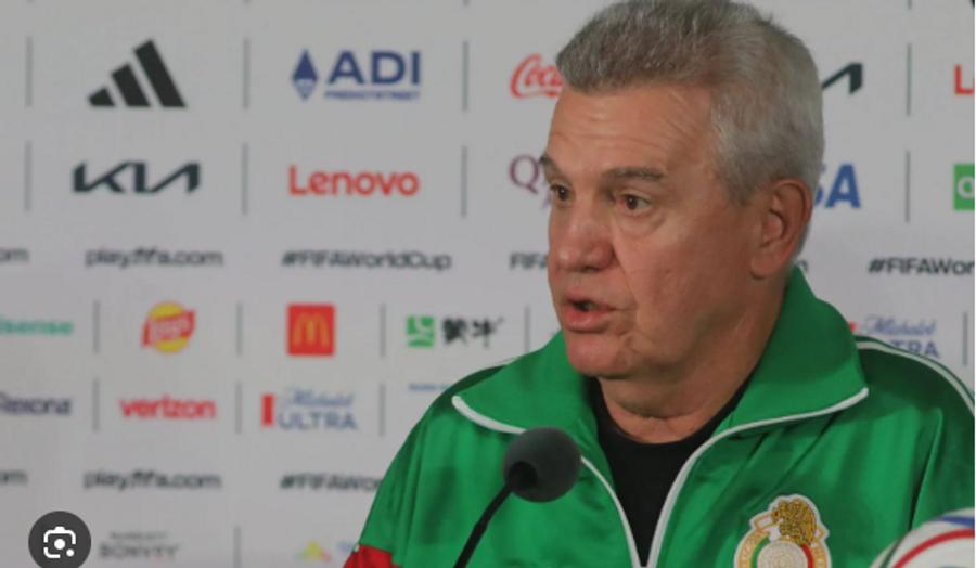 خافيير أغيري يرحل عن تدريب منتخب المكسيك بعد وداع المونديال