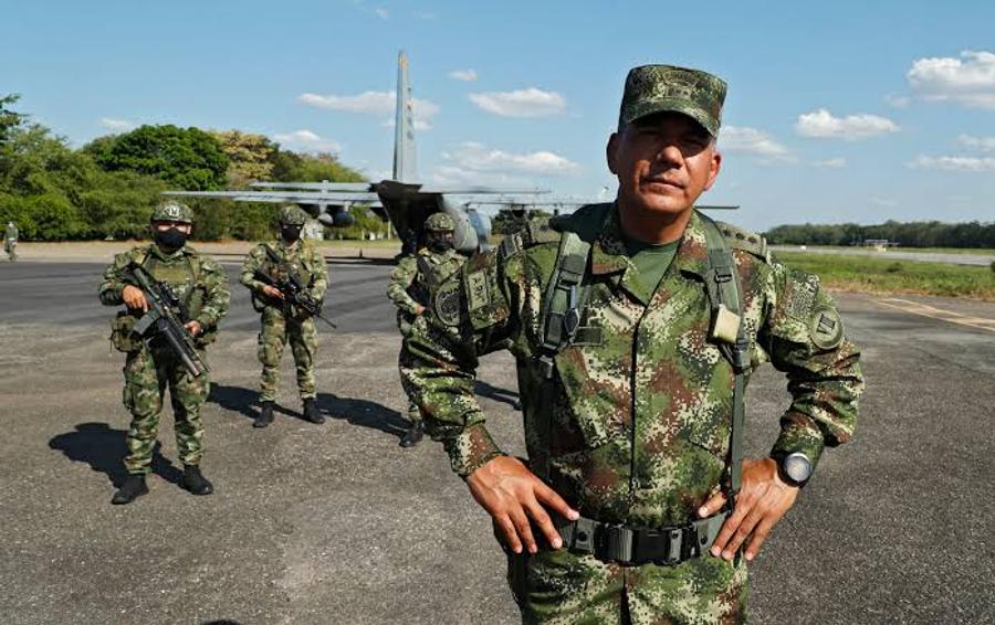 El presidente electo de Colombia nombra a Jorge Eduardo Mora como ministro de defensa en medio de planes de endurecimiento de la seguridad