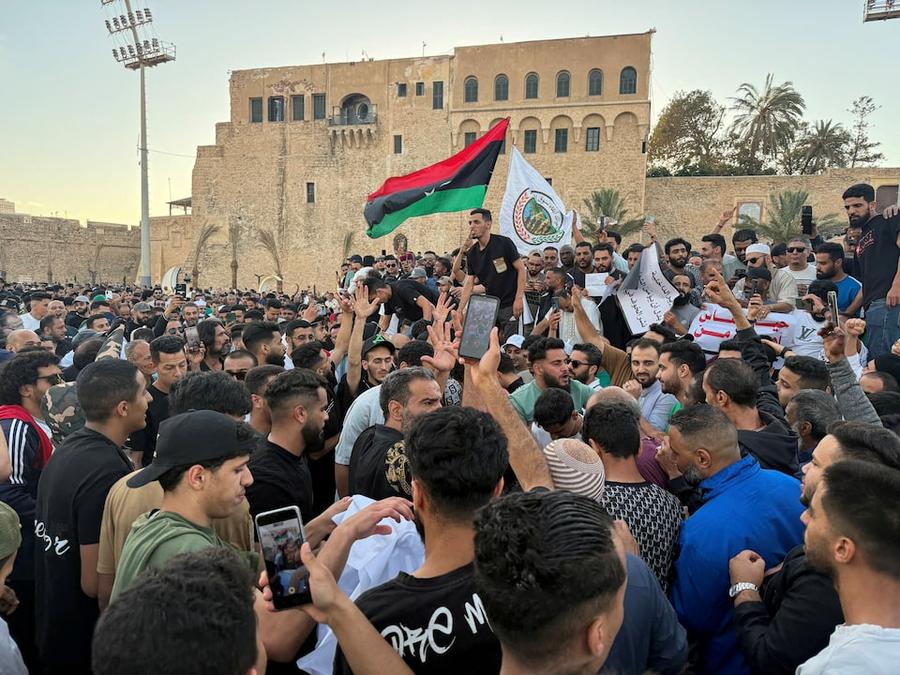 Pakistan emerges as mediator in Libya unity talks, sources say