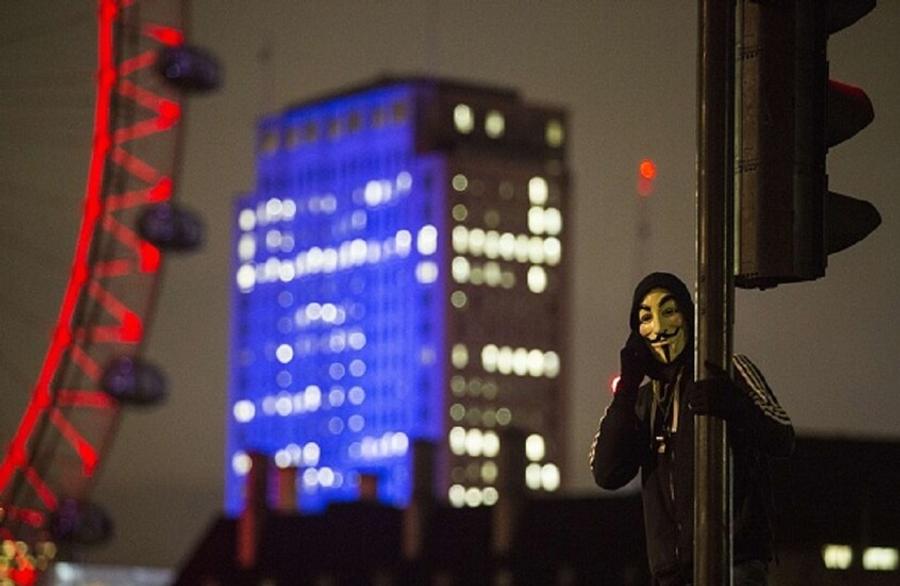Una violación de datos de seguridad británica expone información de 114,000 funcionarios en la web oscura