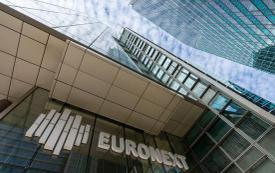 CAC 40 משיג שיא חדש בעקבות ירידת מחירי הנפט שמחזקת את שוק המניות בפריז