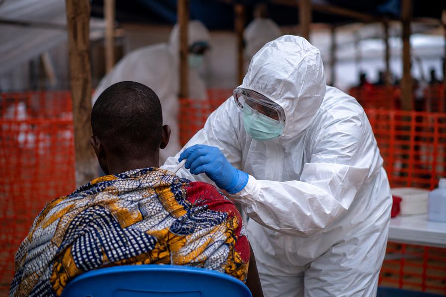 RDC : l’OMS appelle à une mobilisation internationale face à la progression d’Ebola
