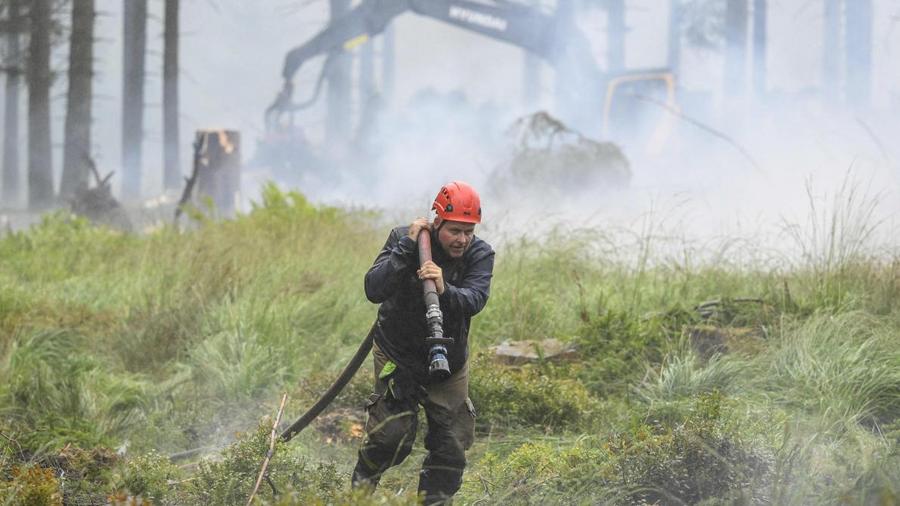 Belgique : l’incendie des Hautes Fagnes désormais encerclé après avoir ravagé 3.000 hectares