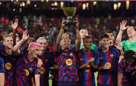 برشلونة يتوج بكأس جوان غامبر عقب فوزه على الأهلي المصري