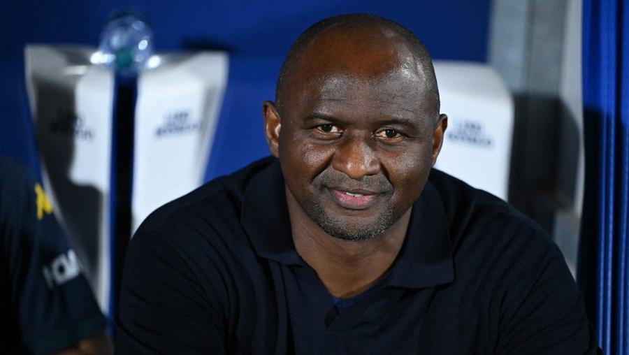 Patrick Vieira nommé sélectionneur du Sénégal : une nouvelle ère pour les Lions de la Teranga