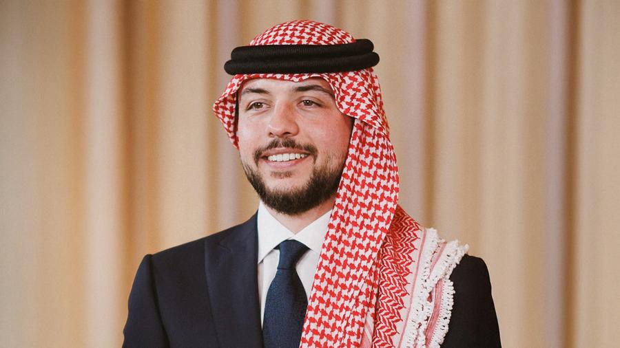 ولي العهد الأردني يؤدي اليمين الدستوري نائبا للملك عبد الله الثاني