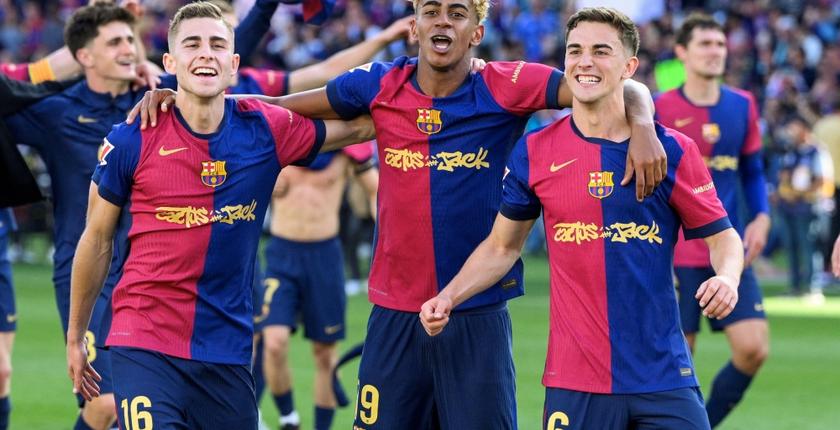 برشلونة يسارع لتسجيل صفقاته قبل مواجهة إلتشي