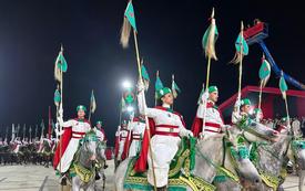 M’diq et Tétouan illuminées par la retraite aux flambeaux pour la Fête de la Jeunesse