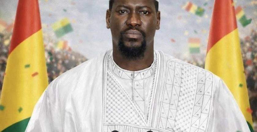 Guinée : Mamadi Doumbouya limoge deux ministres lors d’un nouveau réajustement gouvernemental