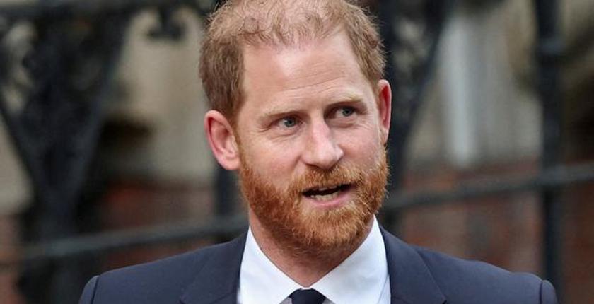 El príncipe Harry y Elton John condenados a pagar 9,5 millones de libras al Daily Mail