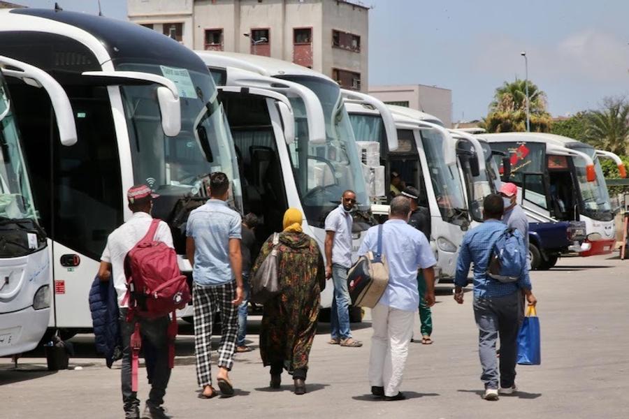 مطالب بتشديد الرقابة على أسعار النقل وتفعيل شكايات المسافرين