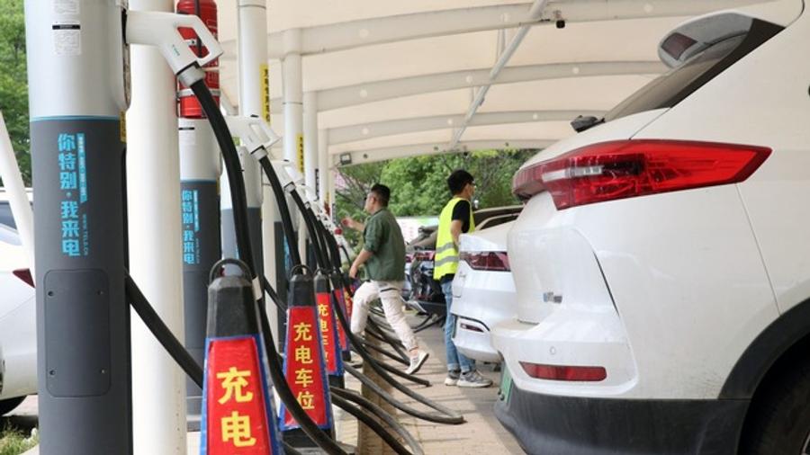 China: la red de carga eléctrica alcanza casi 23,7 millones de puntos